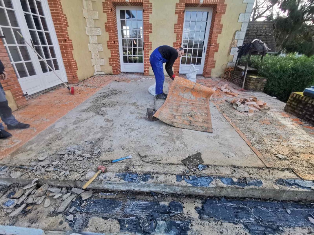 Réfection totale d’une terrasse à Gisors - Maison Balzac - Spécialiste de la rénovation en Ile-de-France